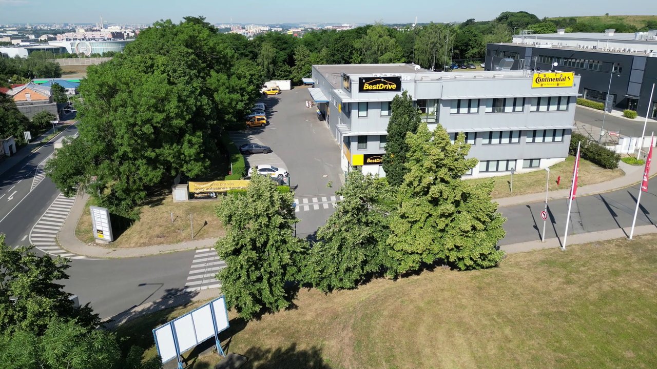 nachodska-commercial-space-prague-04